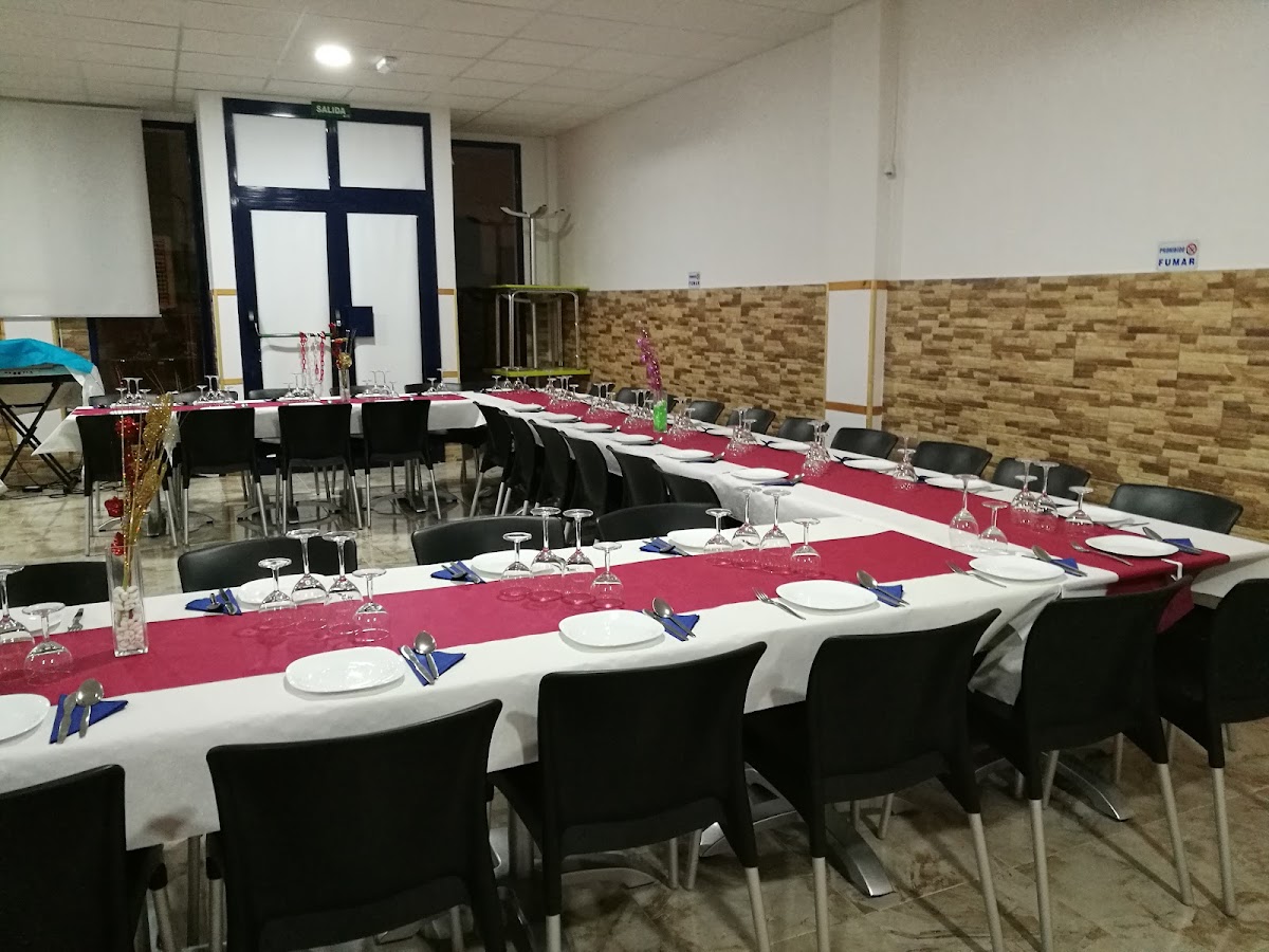 Pizzeria - Piscolabis La Cabaña